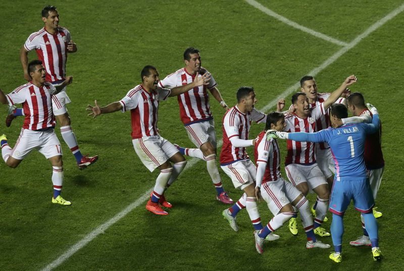Selebrasi Kemenangan Paraguay setelah menggagalkan Brazil ke Semi Final